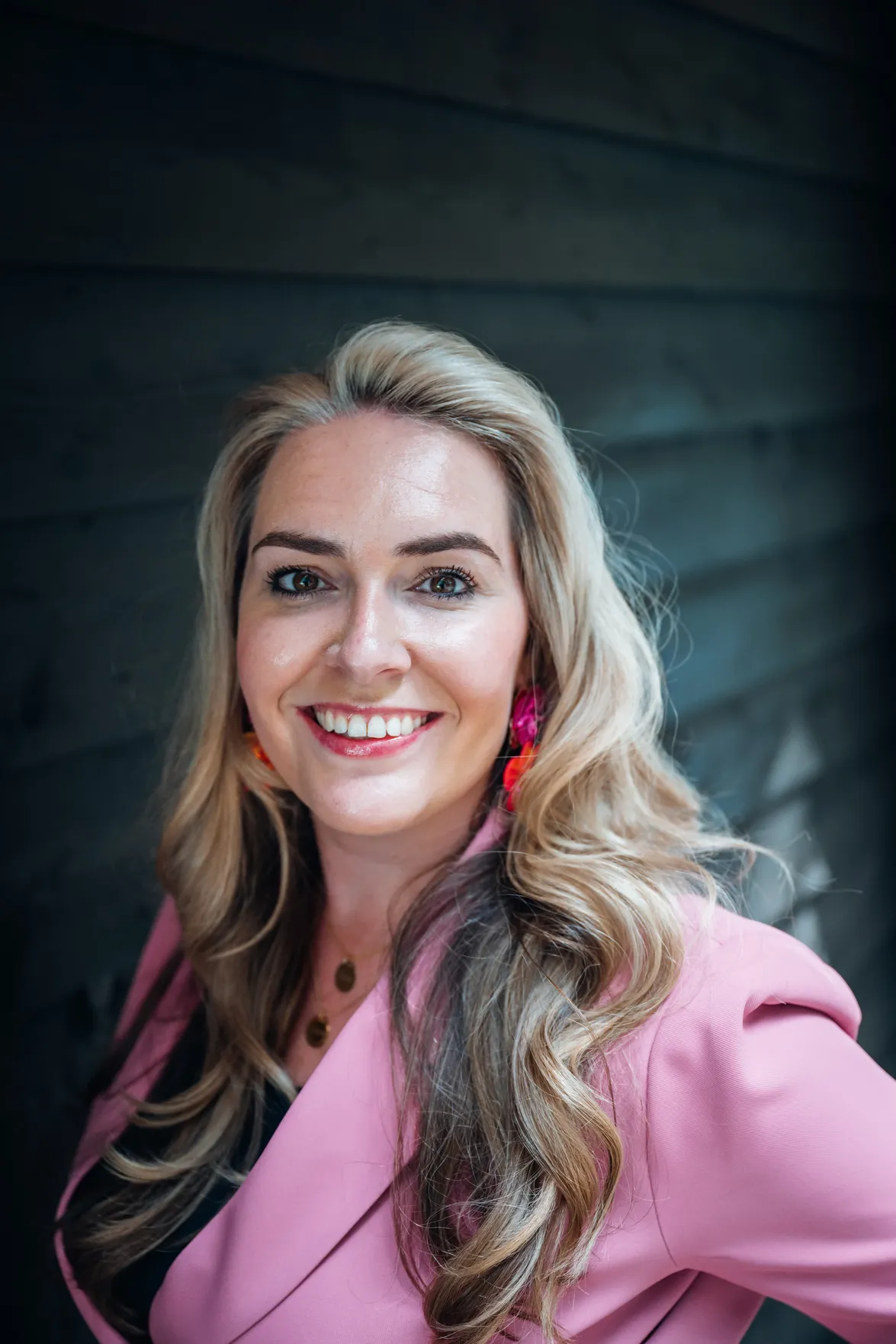Portretfoto Charlène Verhoeven – professionele fotograaf Nederland met 10 jaar ervaring